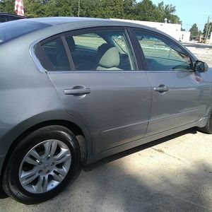 Meet your Posher, Joy